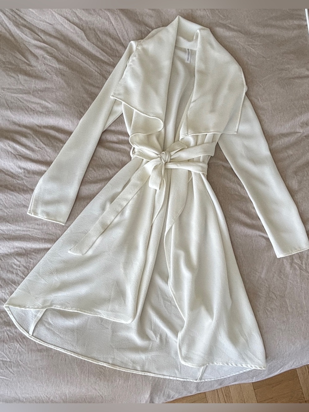 Even Sisters Elegant Cream Lightweight Wrap Trench Coat